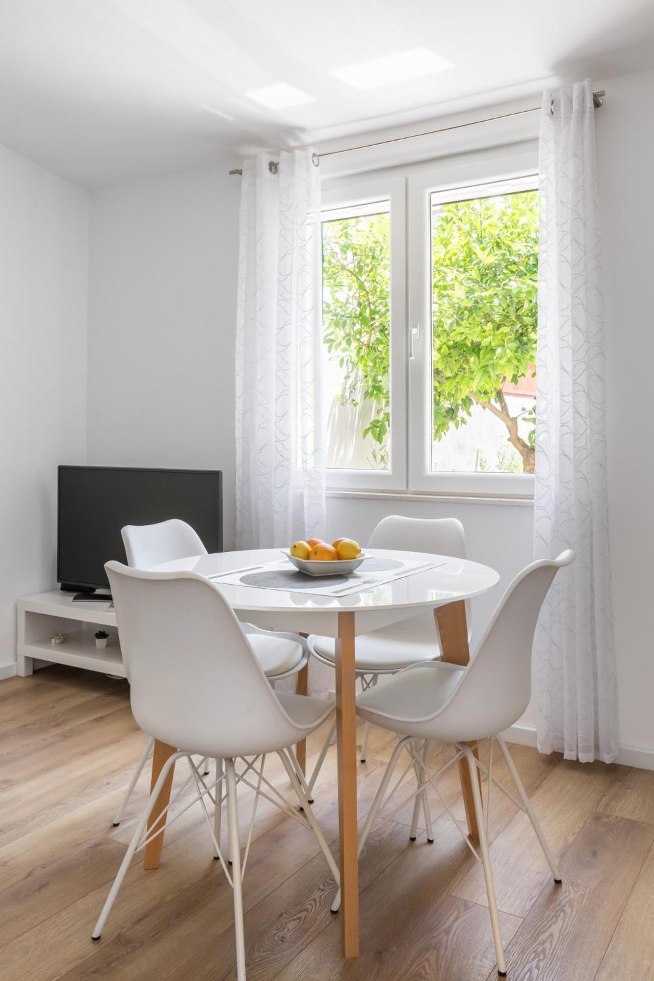 Tonina - House With Terrace, Jacuzzi, Free Parking Split Exterior foto